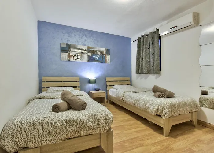 Spinola Court - Stunning Seaview Apartment & Penthouse On Spinola Bay By Shortletsmalta