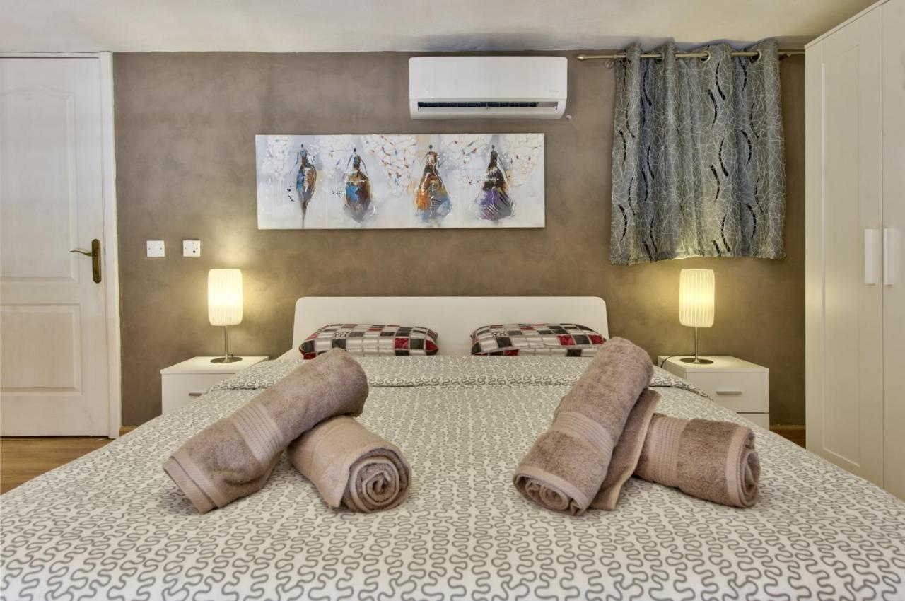 Spinola Court - Stunning Seaview & Penthouse On Spinola Bay By Shortletsmalta Apartment