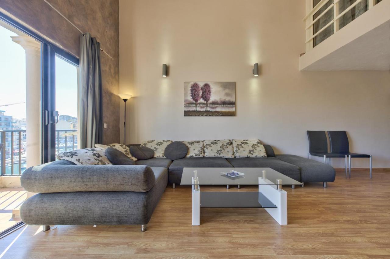 Spinola Court - Stunning Seaview & Penthouse On Spinola Bay By Shortletsmalta *