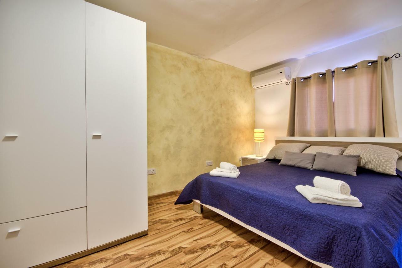 Spinola Court - Stunning Seaview & Penthouse On Spinola Bay By Shortletsmalta Saint Julian's