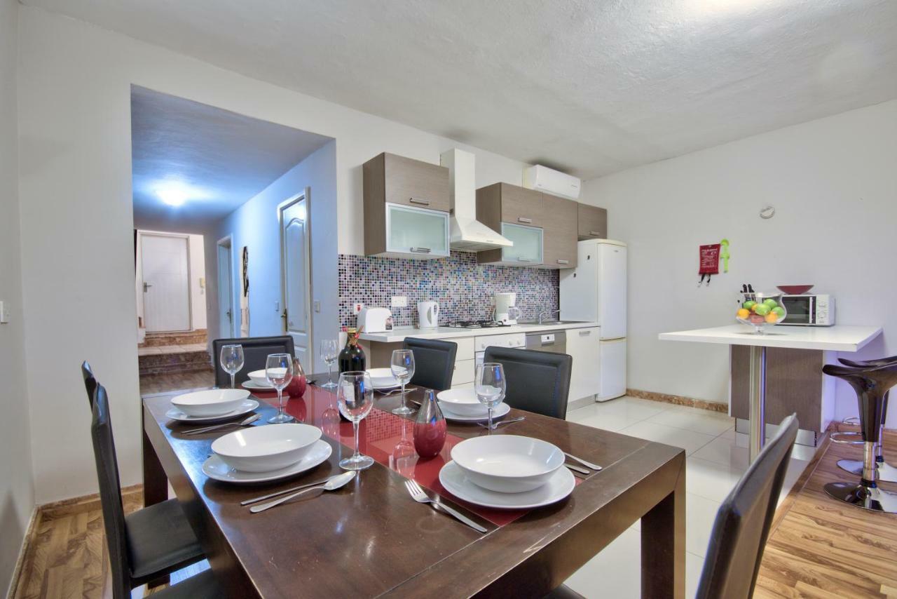 Apartment Spinola Court - Stunning Seaview & Penthouse On Spinola Bay By Shortletsmalta Saint Julian's