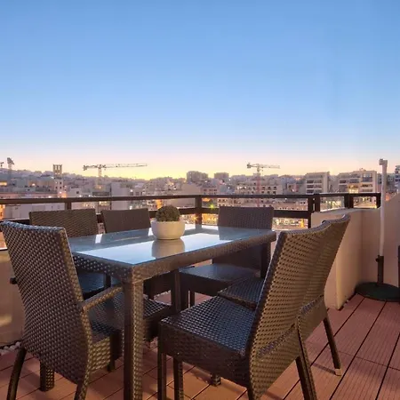 Spinola Court - Stunning Seaview Apartment & Penthouse On Spinola Bay By Shortletsmalta Saint Julian's Exterior photo